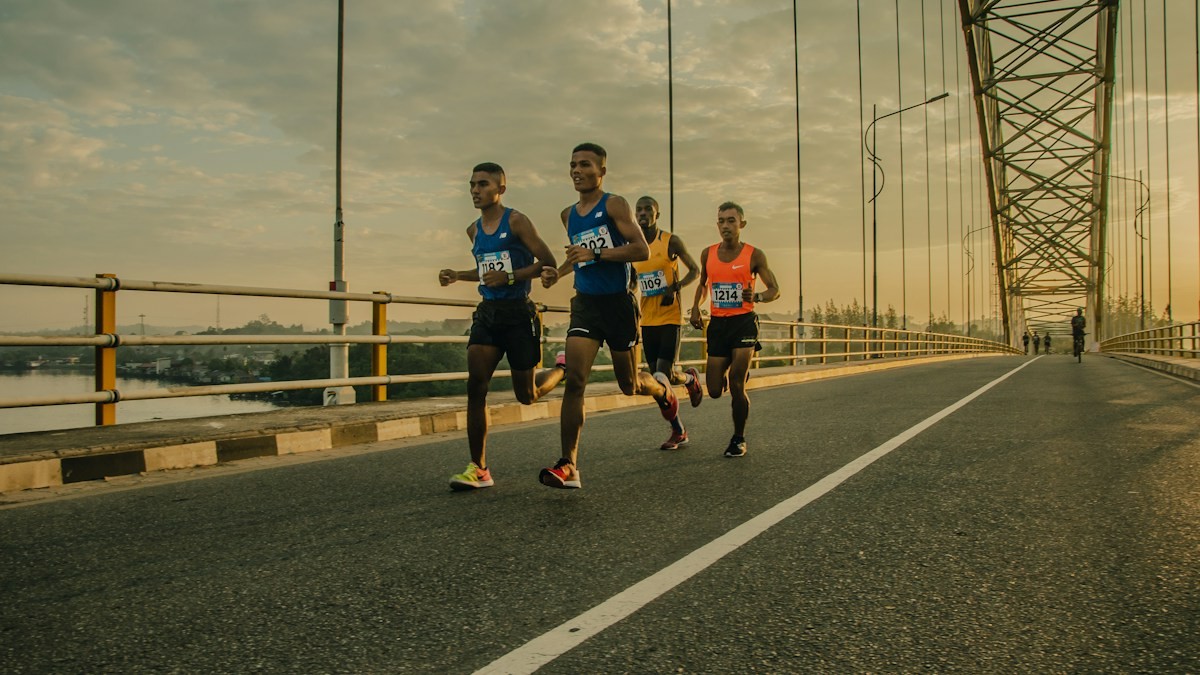 running cadence biomechanics - Detailed step-by-step practical implementation overview